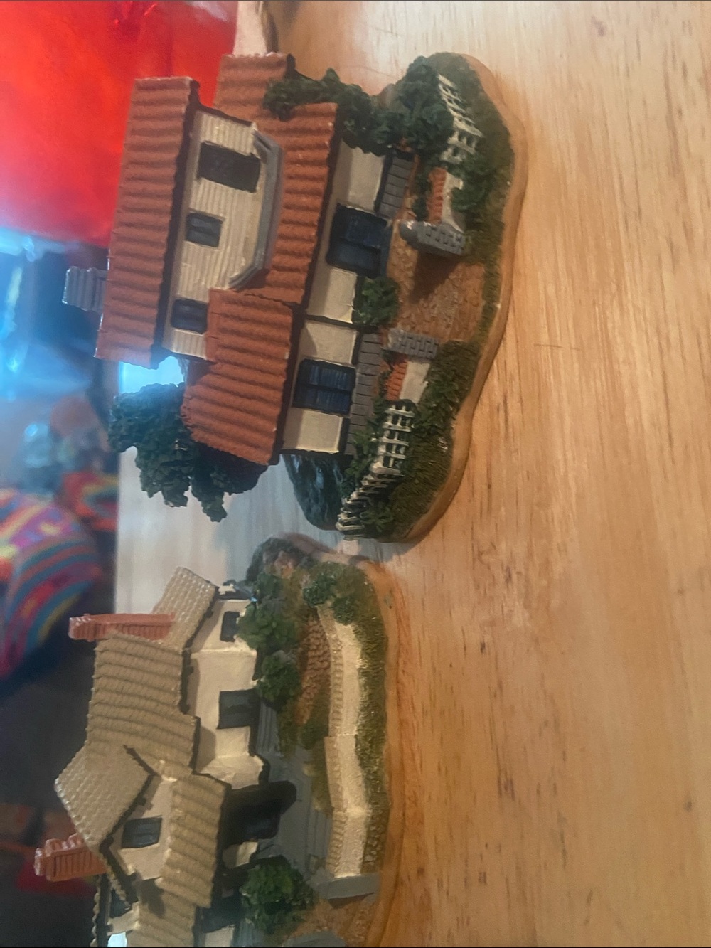 Set of 2 4” cornerstone creations houses